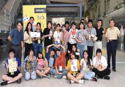 靜宜大學台文系自創品牌成果展 獲得高度評價(另開新視窗)